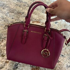 Michael Kors magenta shoulder bag
